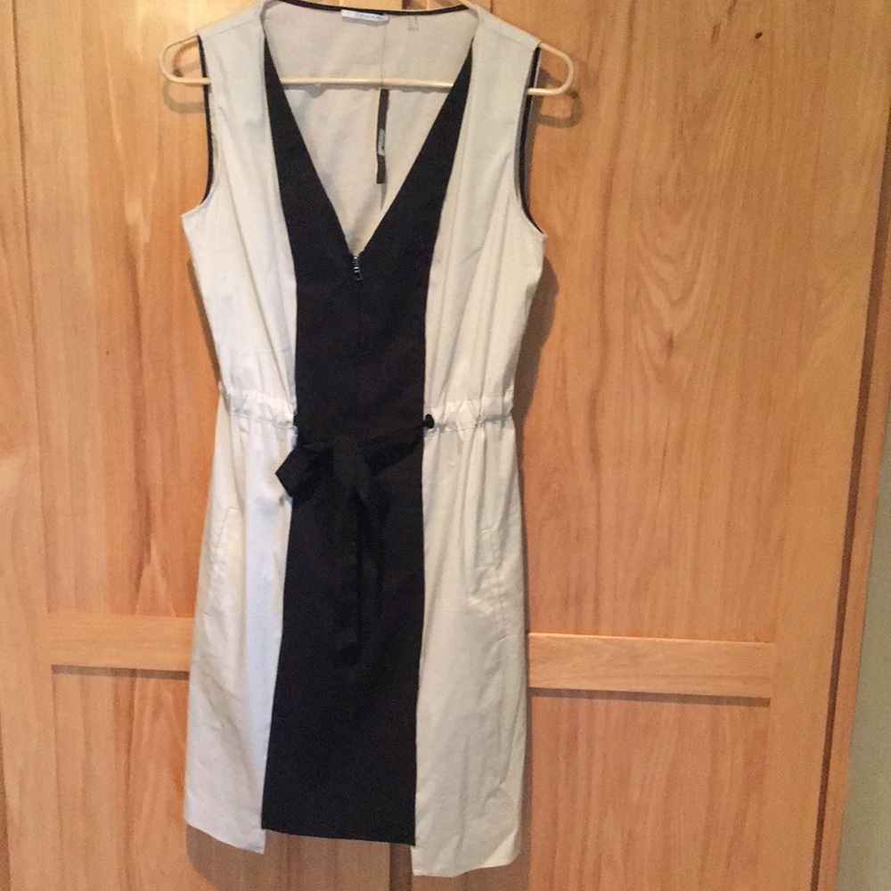 Tahari Lindly dress women’s sz 6 new